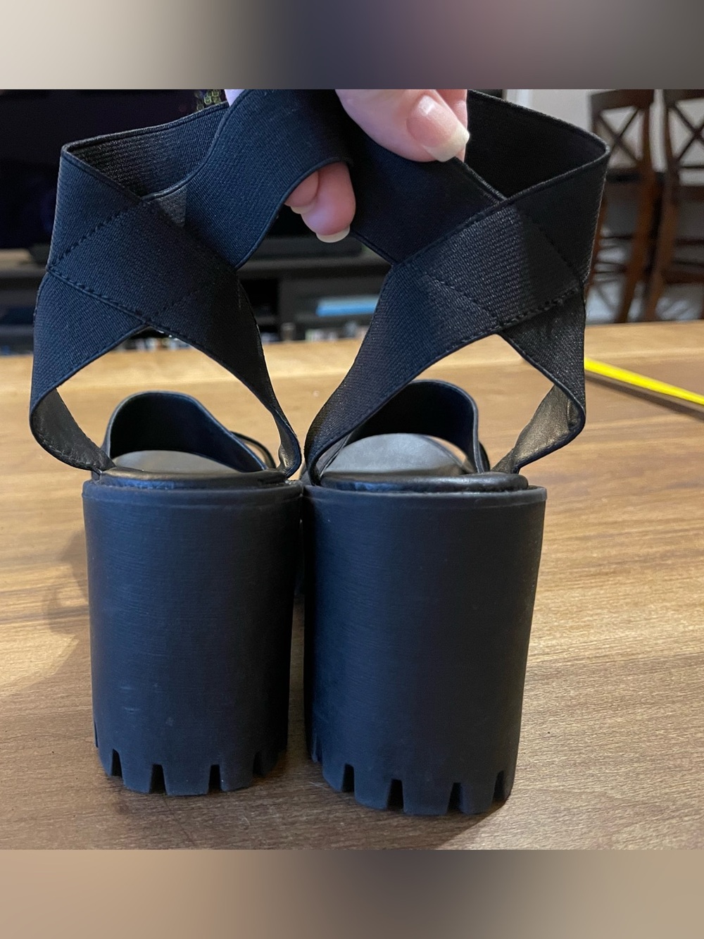 Madden Girl Strappy Platform Sandals - Picture 4 of 9